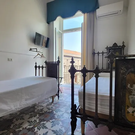 Art House Venusio شقة نابولي